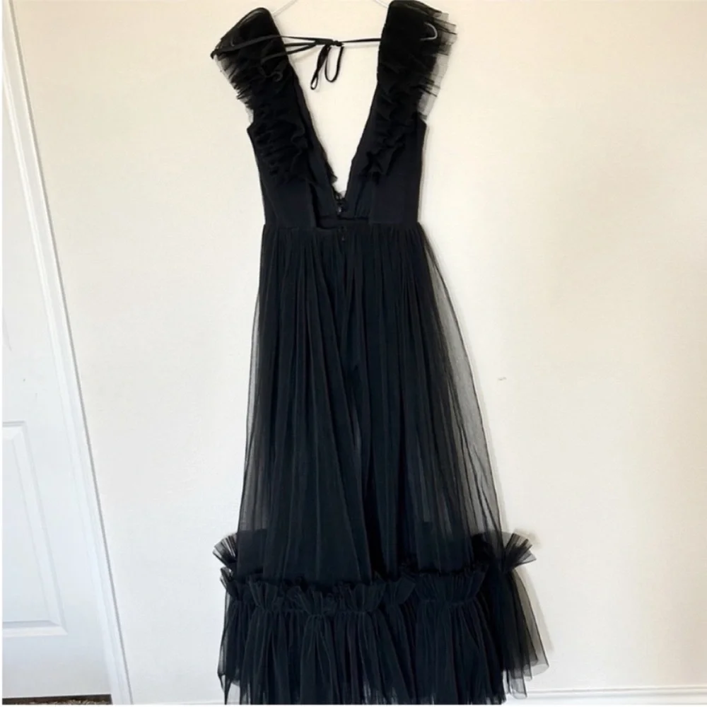 Michael Costello x Revolve Annistyn Gown Black - Picture 4 of 7